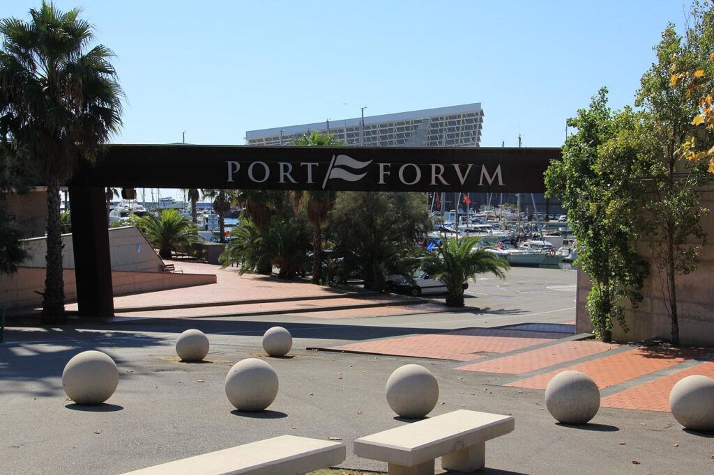 1280px-Port_Fòrum_Sant_Adrià_-_02